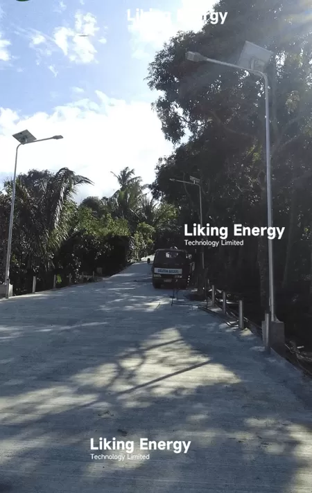 Avantages de la lumière solaire semi-splidée à l'épreuve du vent de la série MP