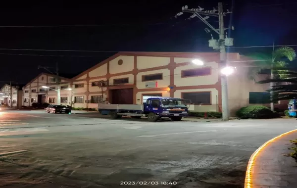 Installation du réverbère solaire intégré H80w